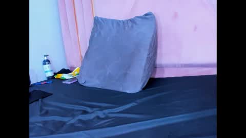 Snapshot of natalieevansx chatting on March 5, 2025, 4:46 pm natalieevansx online show from March 5, 2025, 4:46 pm