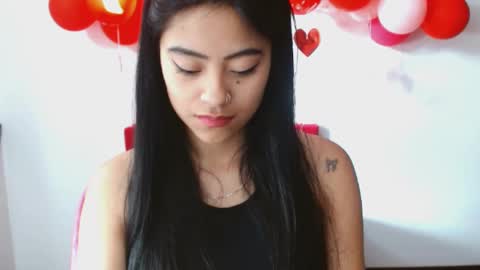 Snapshot of natalyescobar_lx chatting on February 21, 2025, 12:06 pm Nataly Escobar online show from February 21, 2025, 12:06 pm