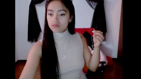 Snapshot of natalyescobar_lx chatting on February 25, 2025, 3:05 pm Nataly Escobar online show from February 25, 2025, 3:05 pm