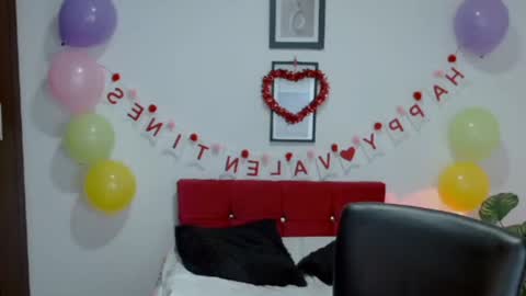 Snapshot of natalyescobar_lx chatting on September 9, 2025, 12:05 pm Nataly Escobar online show from September 9, 2025, 12:05 pm