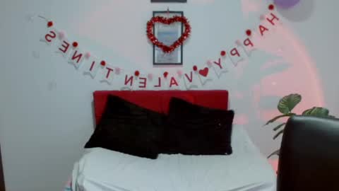 Snapshot of natalyescobar_lx chatting on September 22, 2025, 12:18 pm Nataly Escobar online show from September 22, 2025, 12:18 pm