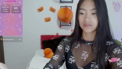 Snapshot of natalyescobar_lx chatting on October 7, 2025, 12:35 pm Nataly Escobar online show from October 7, 2025, 12:35 pm