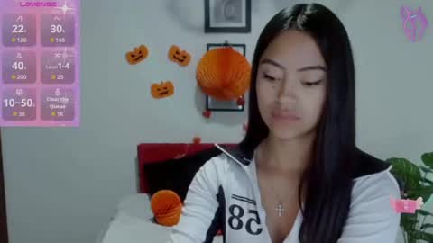 Snapshot of natalyescobar_lx chatting on October 15, 2025, 1:00 pm Nataly Escobar online show from October 15, 2025, 1:00 pm