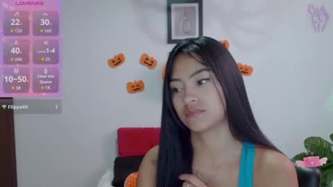 Snapshot of natalyescobar_lx chatting on October 24, 2025, 1:18 pm Nataly Escobar online show from October 24, 2025, 1:18 pm