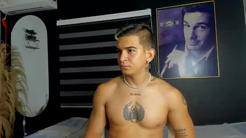 Snapshot of natan_77 chatting on February 16, 2025, 11:49 am natan_77 online show from February 16, 2025, 11:49 am