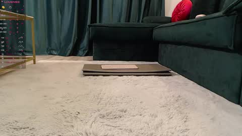 Naty  online show from February 27, 2025, 2:21 am