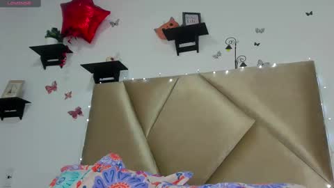 Snapshot of natasha_jurado chatting on February 27, 2025, 2:42 am N A T A S H A  online show from February 27, 2025, 2:42 am