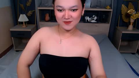 natasha_santiago5 online show from October 21, 2025, 6:08 pm