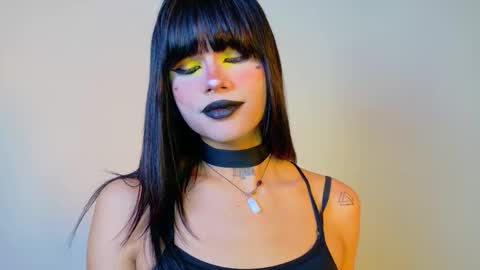 Natahsa  online show from November 14, 2025, 8:46 am