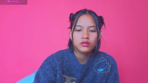 Snapshot of natchac chatting on December 4, 2024, 1:58 am Natcha C online show from December 4, 2024, 1:58 am