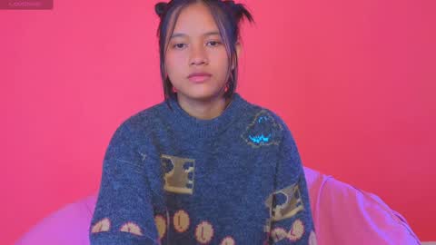 Snapshot of natchac chatting on December 12, 2024, 1:43 am Natcha C online show from December 12, 2024, 1:43 am