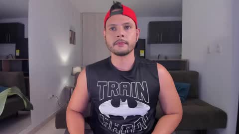 Snapshot of nate_ocean chatting on January 22, 2025, 3:31 am Nate Ocean online show from January 22, 2025, 3:31 am