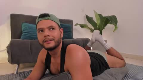 Snapshot of nate_ocean chatting on February 27, 2025, 7:37 pm Nate Ocean online show from February 27, 2025, 7:37 pm