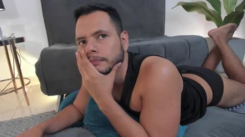 Snapshot of nate_ocean chatting on March 4, 2025, 1:23 am Nate Ocean online show from March 4, 2025, 1:23 am