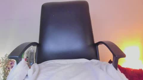 Snapshot of nathalia_evans chatting on December 10, 2024, 3:41 am Nataly independent model dont forget to leave your like that will help me grow as a model online show from December 10, 2024, 3:41 am