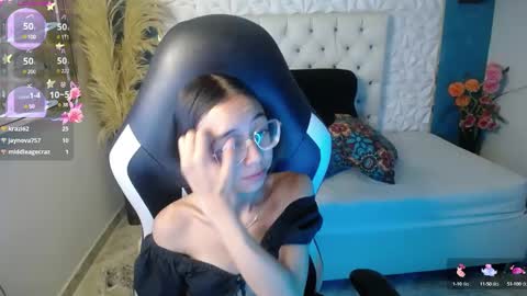nathaliasweet_1_ online show from January 29, 2025, 5:56 pm