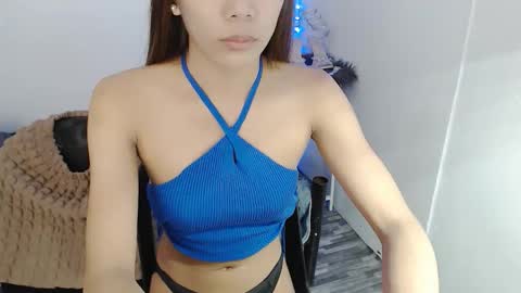 Thalie online show from November 30, 2025, 5:28 pm