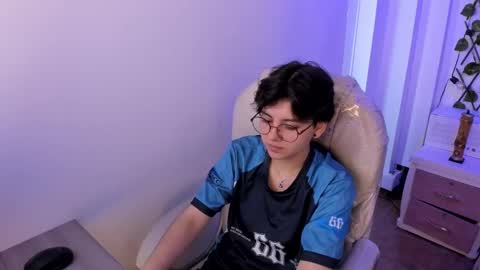 nathalyy_ds online show from September 10, 2025, 8:09 pm