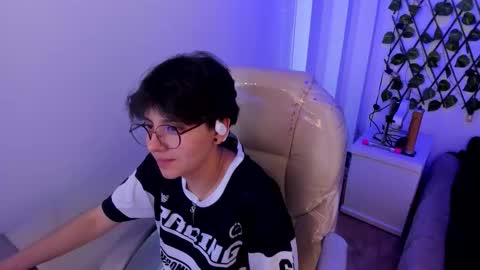 nathalyy_ds online show from September 13, 2025, 7:46 pm