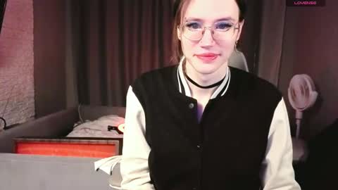 This name is so sexy you cant pronounce it. online show from December 15, 2025, 12:26 am