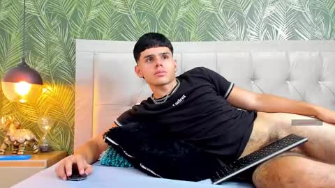 Snapshot of nathaniel_park chatting on December 24, 2024, 6:55 am Nathaniel Park online show from December 24, 2024, 6:55 am