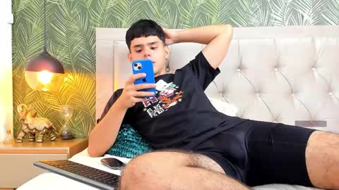 Snapshot of nathaniel_park chatting on December 29, 2024, 11:40 am Nathaniel Park online show from December 29, 2024, 11:40 am