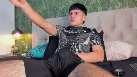 Snapshot of nathaniel_park chatting on February 22, 2025, 6:28 am Nathaniel Park online show from February 22, 2025, 6:28 am