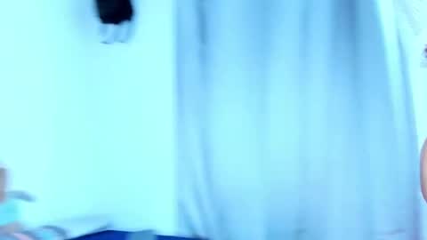 Snapshot of nati_sm chatting on February 26, 2025, 12:25 pm Nati online show from February 26, 2025, 12:25 pm