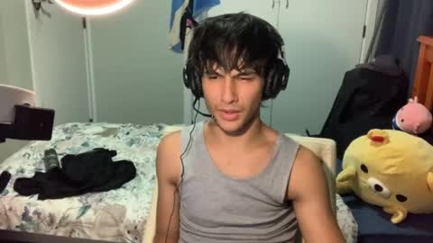 Snapshot of native_boy2 chatting on December 14, 2025, 8:20 am native_boy2 online show from December 14, 2025, 8:20 am