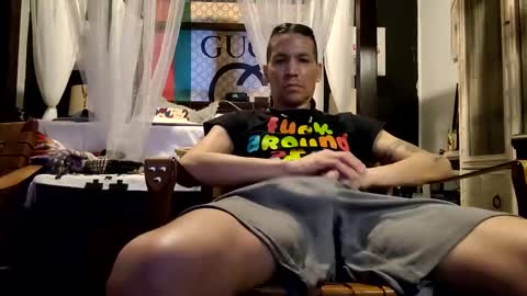 Snapshot of nativeboi22 chatting on January 29, 2025, 11:46 pm Haven online show from January 29, 2025, 11:46 pm