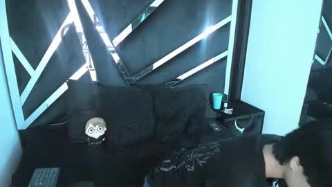 natsumiht online show from October 6, 2025, 5:16 am