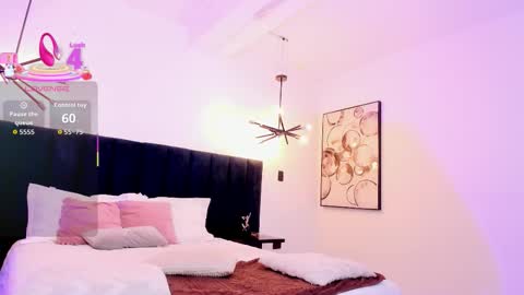 nattashaa online show from November 3, 2025, 11:33 am