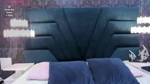 Snapshot of natty_roberts_ chatting on January 8, 2025, 9:01 pm Natty online show from January 8, 2025, 9:01 pm