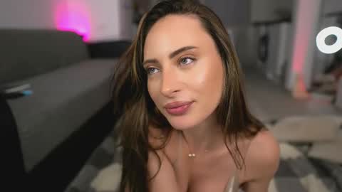 Snapshot of nattypierce chatting on March 12, 2025, 4:24 pm nattypierce online show from March 12, 2025, 4:24 pm