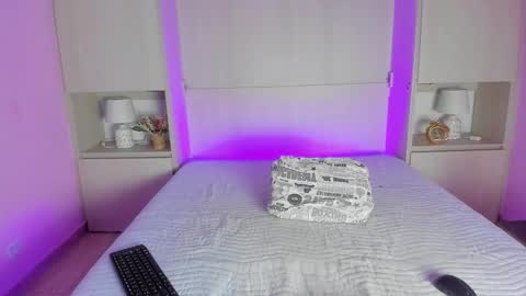 Snapshot of nattysnow chatting on November 28, 2025, 8:11 pm NATALIA online show from November 28, 2025, 8:11 pm