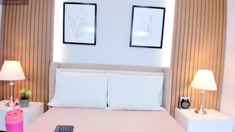 Jazmin Bigboobs online show from September 26, 2025, 1:04 pm