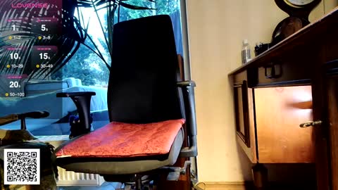 Snapshot of nature_x chatting on December 9, 2024, 8:22 am Nature online show from December 9, 2024, 8:22 am