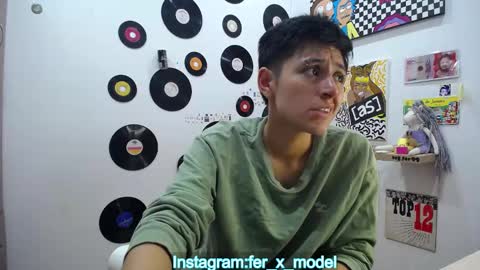 Fernanda online show from March 12, 2025, 1:36 am