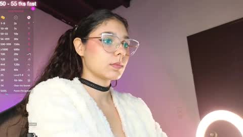 Snapshot of naty_saenz3 chatting on December 28, 2024, 12:45 pm Naty Saenz online show from December 28, 2024, 12:45 pm