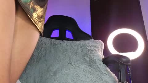 Snapshot of naty_saenz3 chatting on January 10, 2025, 12:58 pm Naty Saenz online show from January 10, 2025, 12:58 pm