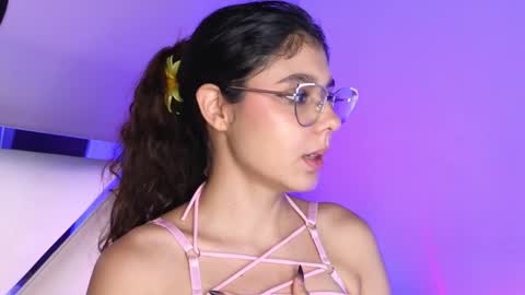 Snapshot of naty_saenz3 chatting on January 31, 2025, 12:40 pm Naty Saenz online show from January 31, 2025, 12:40 pm