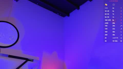 Snapshot of naty_saenz3 chatting on September 25, 2025, 8:51 am Naty Saenz online show from September 25, 2025, 8:51 am