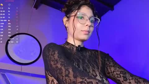 Snapshot of naty_saenz3 chatting on October 9, 2025, 9:40 am Naty Saenz online show from October 9, 2025, 9:40 am