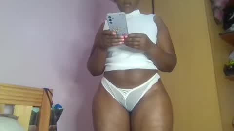 Snapshot of naughtnightnurse1 chatting on September 10, 2025, 8:36 am naughtnightnurse1 online show from September 10, 2025, 8:36 am