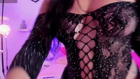 SARA online show from October 25, 2025, 11:40 am