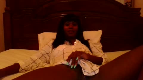 Snapshot of naughty_babe000 chatting on December 1, 2025, 6:46 pm alisha online show from December 1, 2025, 6:46 pm