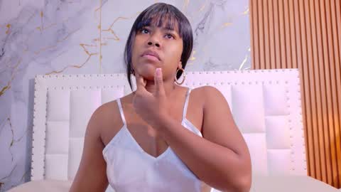 Snapshot of naughty_ebonyy chatting on October 29, 2025, 3:09 am SASHA online show from October 29, 2025, 3:09 am