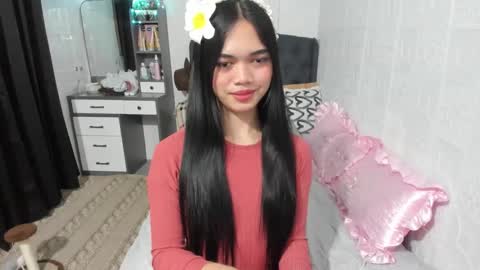 emma online show from December 23, 2024, 1:35 pm