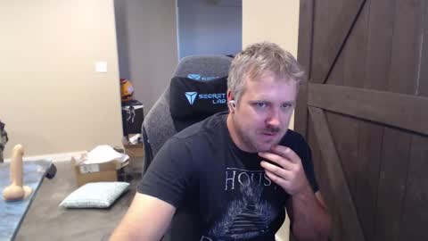 Snapshot of naughty_kinky1 chatting on October 8, 2025, 3:42 pm Naughty kinky1 online show from October 8, 2025, 3:42 pm