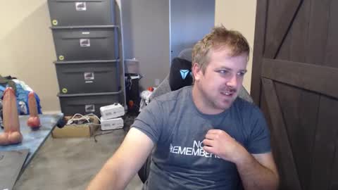 Snapshot of naughty_kinky1 chatting on December 3, 2025, 6:17 pm Naughty kinky1 online show from December 3, 2025, 6:17 pm